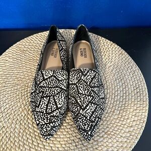 Women’s Bleecker & Bond Sonia Women's Pointed Toe Loafer Shoes Size 7.5